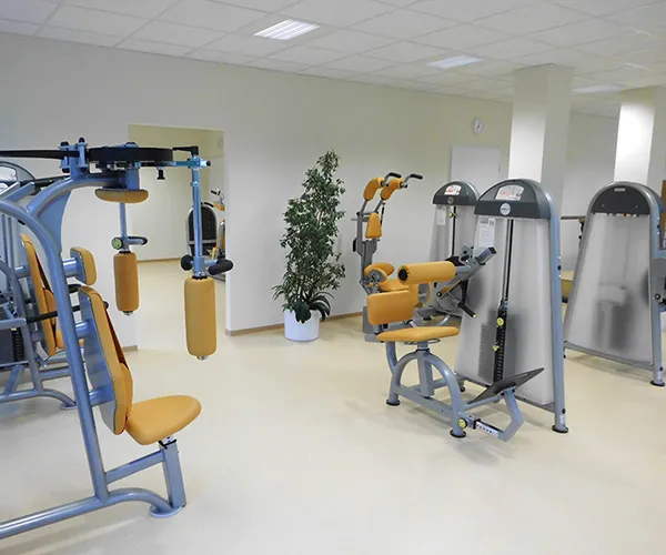 Trainingsraum mit Tageslicht
